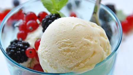 Настоящее мороженое Пломбир. Вкус как в детстве! Готовим дома. Homemade ice cream  - «Видео советы»