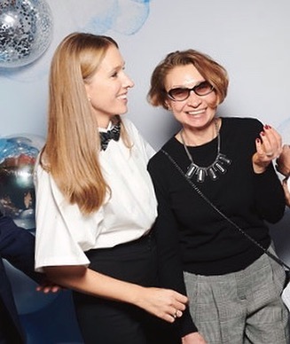 Катя Осадчая поделилась редким фото с мамой - «Я как Звезда»