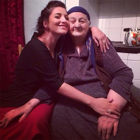 Хоягушт бабушки Сары: Жасмин показала кошерное еврейское блюдо - «Я и Кухня»