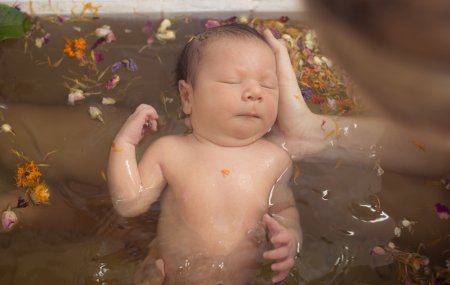 Основные правила купания младенца - «Семья»
