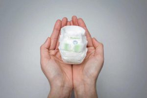 Huggies изобрели мини-подгузники для недоношенных детей - «Новорожденный»