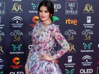 Пенелопа Крус блистала на светском вечере в цветочном платье Ralph and Russo - «Я как Звезда»