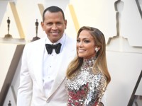 Стало известно, когда Джей Ло сыграет свадьбу - «Я как Звезда»