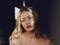 Джиджи Хадид топлес и без макияжа снялась для британского Vogue - «Я как Звезда»