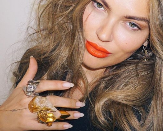 Привычки безвкусной женщины, от которых стоит отказаться - «Новости»