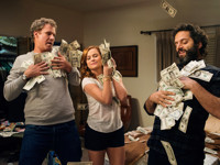 «Я все деньги вкладываю в детей»: финансовые ошибки, которые совершают женщины - «Любовь»