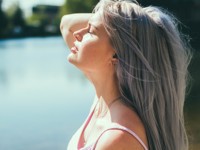 Что делать, чтобы жирные волосы меньше пачкались: 5 гениальных советов - «Я и Красота»