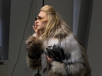 Ходченкова смутила поклонников фотографией в шубе - «Я как Звезда»