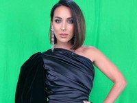 Алсу раскритиковали за мини-платье с одним рукавом - «Я как Звезда»