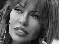 Боню в новом образе сравнили с Анджелиной Джоли - «Я как Звезда»