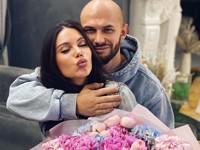 Бузова и Брежнева поддержали жену Джигана после слухов о разводе - «Я как Звезда»