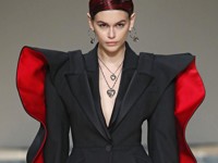 Как появилась одежда и почему она стала предметом обсуждения и даже культа - «Я и Мода»