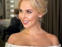 Не нужен фотошоп: Пелагея похорошела после развода - «Я как Звезда»