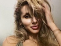 Лобода показала стальной пресс в спортивном топе и лосинах цвета хаки - «Я как Звезда»