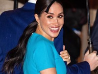 Роскошная дива: как изменился стиль Меган Маркл после того, как она отказалась от королевского титула - «Я и Мода»