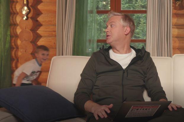 Сергей Светлаков стал ведущим первых новостей на СТС - «Я и Отдых»