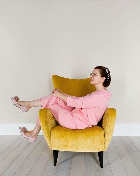 Фея в туфельках с помпонами: учимся у Татьяны Брухуновой носить кокетливый наряд дома - «Я и Отдых»