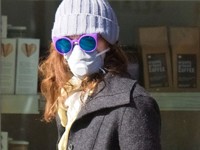 Что носить, чтобы не заразиться коронавирусом и нужны ли на самом деле маски - «Я и Мода»