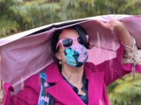 52-летняя Стриженова в наряде цвета «Барби» нарвалась на критику - «Я как Звезда»