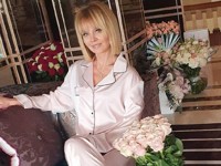 Валерию высмеяли за пижаму стоимостью 29 тысяч рублей - «Я как Звезда»