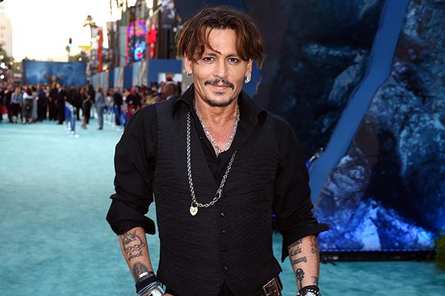 Папин бродяга, мамин симпатяга: российские фанаты атаковали Джонни Деппа - «Я и Отдых»