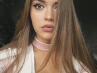 21-летняя внучка Владимира Высоцкого очаровала сеть красотой - «Я как Звезда»