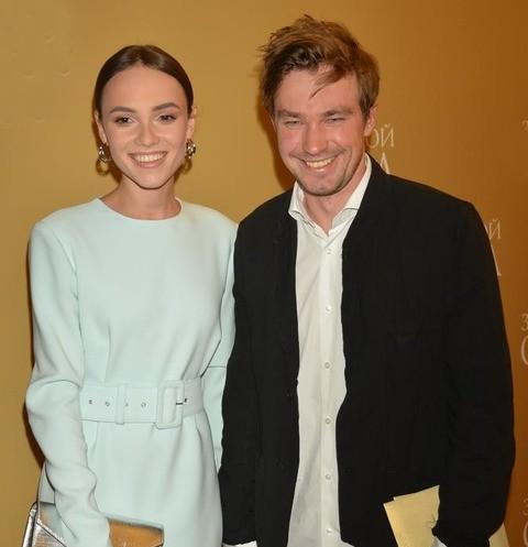 Это волшебство зовут Стася! Александр Петров поздравил возлюбленную с днем рождения пикантным фото - «Я и Отдых»