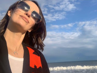 Возлюбленная Козловского восхитила сеть селфи на фоне океана - «Я как Звезда»