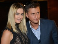 Агата Муцениеце подала документы на развод с Павлом Прилучным - «Я как Звезда»