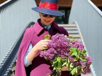 Молодую жену Петросяна высмеяли за «шляпу Боярского» - «Я как Звезда»