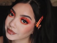 В моду вошли заколки под цвет макияжа - «Я и Красота»