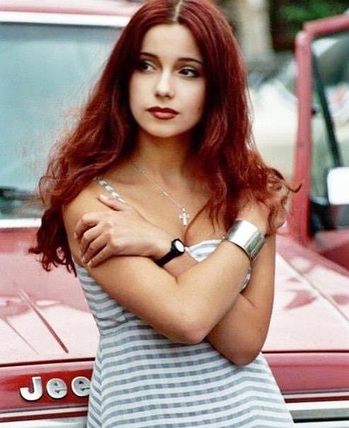 Рыжая бестия! Ольга Орлова показала, как выглядела 25 лет назад - «Я и Отдых»