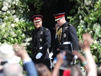 Принц Уильям попросил принца Гарри вернуться домой - «Я как Звезда»