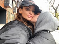 Айза Анохина закрутила роман с 29-летним певцом - «Я как Звезда»