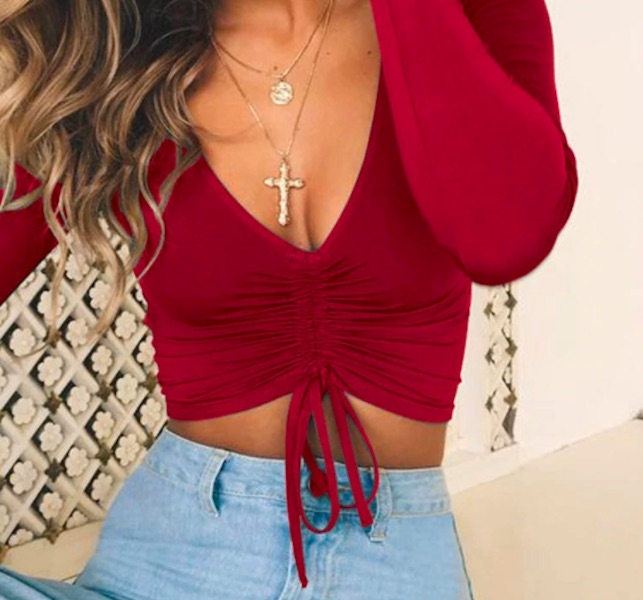 Анастасия Решетова похвасталась тонкой талией в крошечном топе - «Я как Звезда»