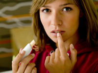 Почему шелушатся губы и как их спасти - «Я и Красота»