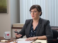 Безответственные коллеги постоянно сваливают на меня свою работу. Как быть? - «Про жизнь»