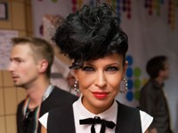 29 самых высоких причесок звезд за всю историю - «Я и Красота»