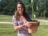 Кейт Миддлтон вышла в свет в красивом платье за 15 тысяч рублей - «Я как Звезда»