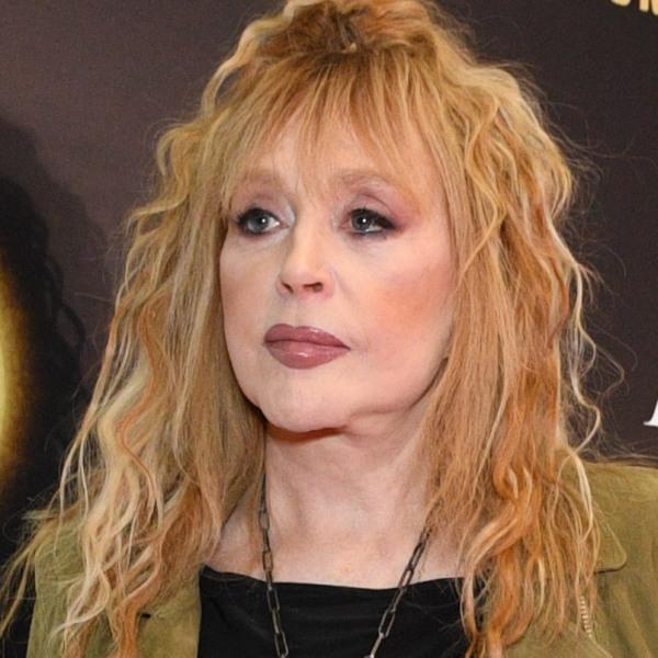 Какая молоденькая! Алла Пугачева восхитила новой прической и нарядом - «Домашние Питомцы»