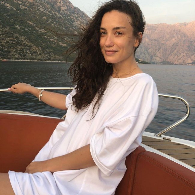 Умеет хранить секреты: Виктория Дайнеко опровергла слухи об имени дочери - «Я и Отдых»