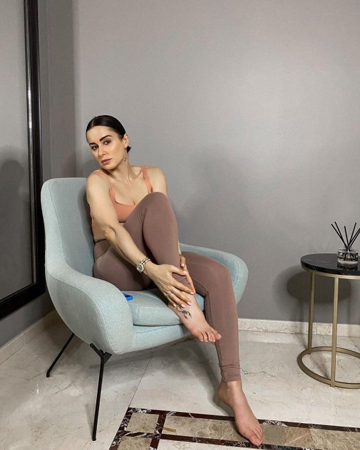 Тина Канделаки, Наташа Давыдова и гуру фитнеса делятся секретами идеального тела в TikTok - «Домашние Питомцы»