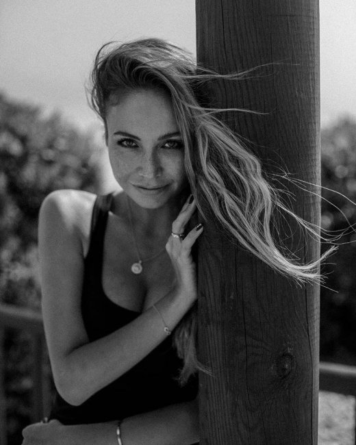 Бесконечные ноги и невиданная пластика! Ляйсан Утяшева похвасталась потрясающими съемками - «Домашние Питомцы»