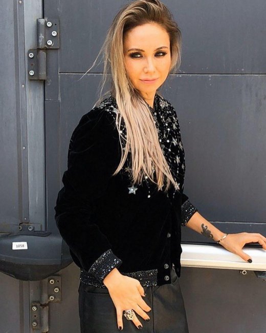 Как измерить эти ноги? Ляйсан Утяшева в честь дня рождения опубликовала хулиганское видео - «Домашние Питомцы»