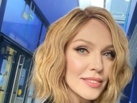 Альбину Джанабаеву с новой прической и стрелками не узнали в сети - «Я как Звезда»