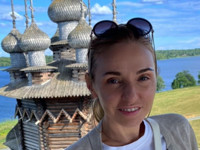 Пользователи сети не узнали Татьяну Навку на новых фото - «Я как Звезда»