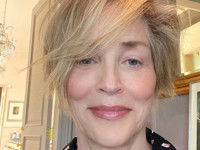 62-летняя Шэрон Стоун помолодела с новой стрижкой - «Я как Звезда»