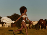 23-летняя супруга 53-летнего Венсана Касселя продемонстрировала шикарную фигуру - «Я как Звезда»