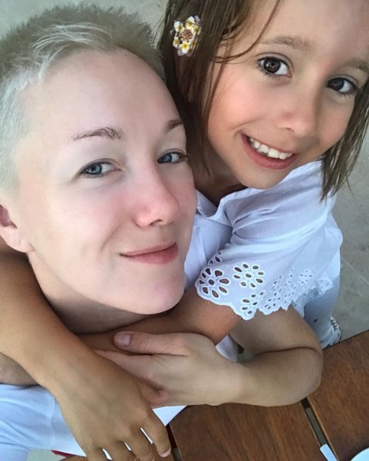 Не хуже, чем папа! Дочь Дарьи Мороз сфотографировала маму обнаженной - «Домашние Питомцы»