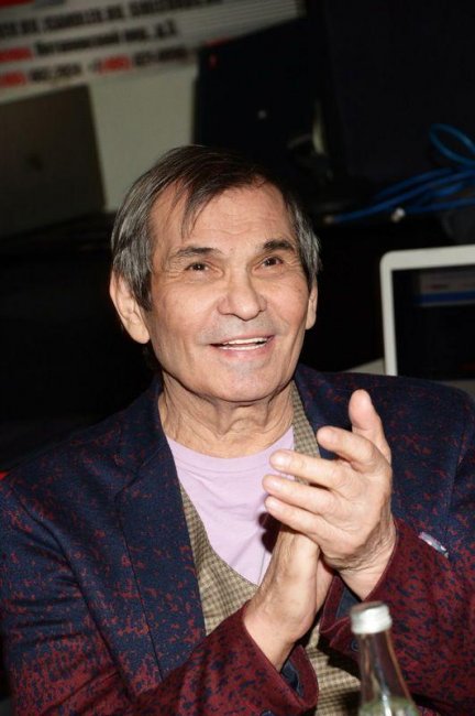 Сына Бари Алибасова обвинили в регулярном избиении отца - «Я и Отдых»